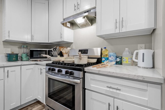 Building Photo - 7630 Andasol St