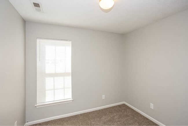 Building Photo - 313 Athens Hills Pl