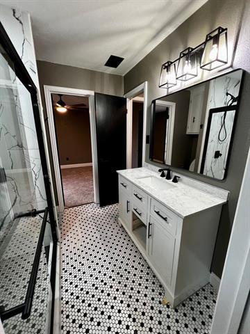 Building Photo - 4649 Oak Knoll St