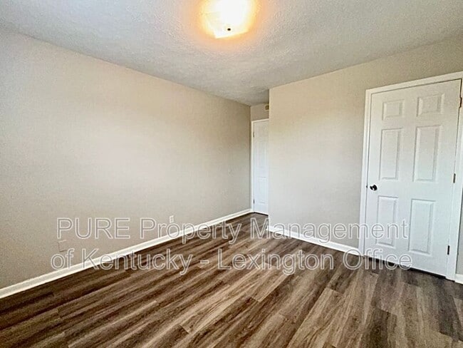 Building Photo - 304 Quachita Trail