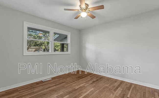 Building Photo - 3901 Vogel Dr NW