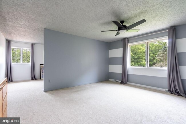 Building Photo - 125 Edison Furlong Rd