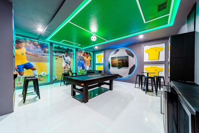 Building Photo - 2869 Bookmark Dr