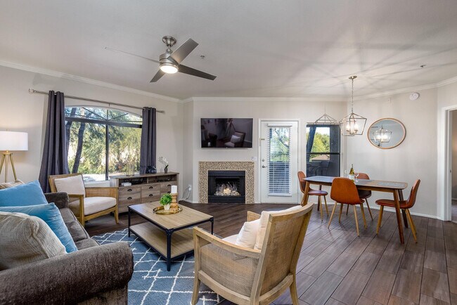 Building Photo - 15095 N Thompson Peak Pkwy