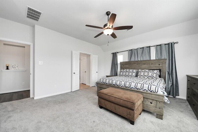 Building Photo - 7009 Terra Ln