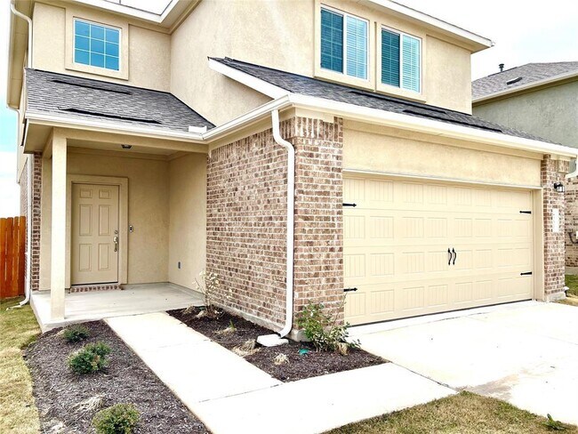Building Photo - 8001 Copper Prairie Bend