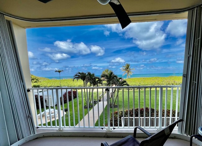 Building Photo - Annual Rental on Hutchinson Island