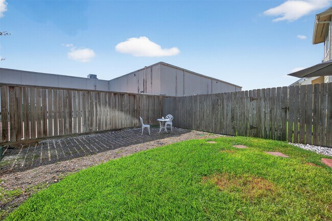 Building Photo - 2806 Windy Thicket Ln