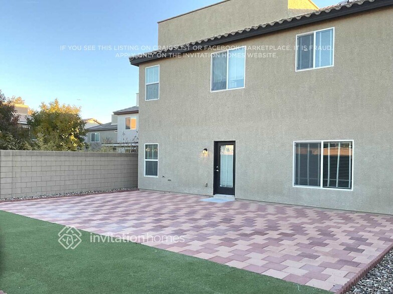 Building Photo - 7790 Minas Ridge Dr