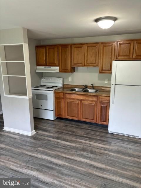 Building Photo - 27 E Main St