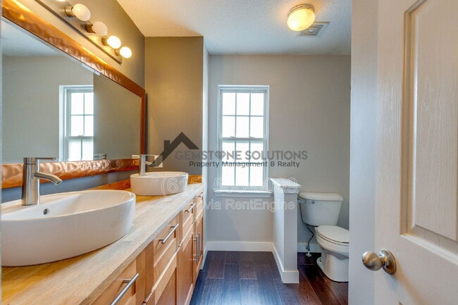 Building Photo - 2402 Nashboro Blvd