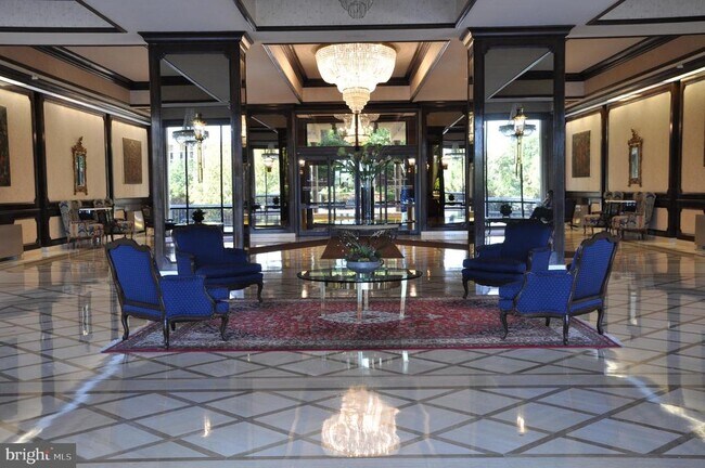 Building Photo - 5225 Pooks Hill Rd