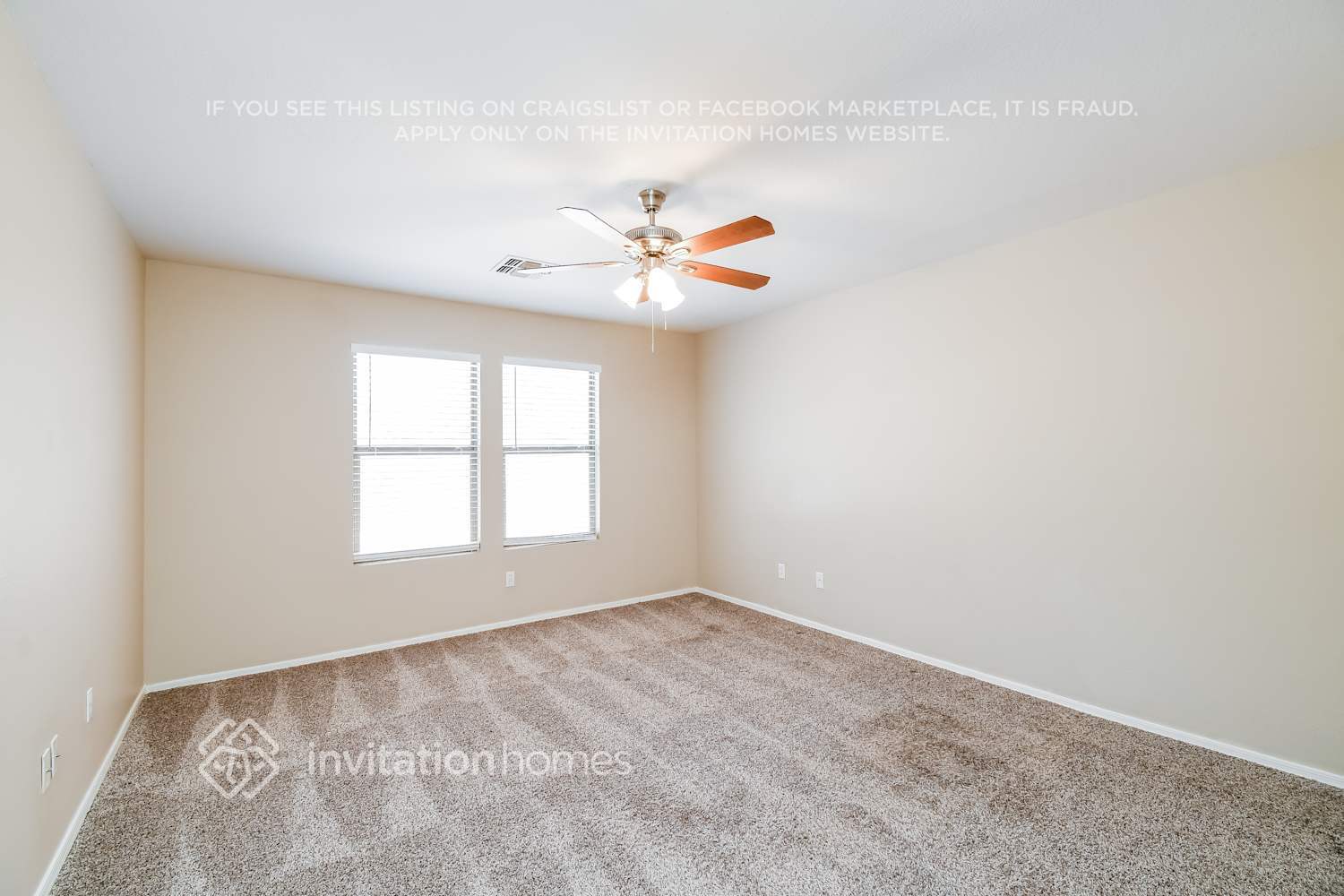 Building Photo - 10863 E Forge Cir