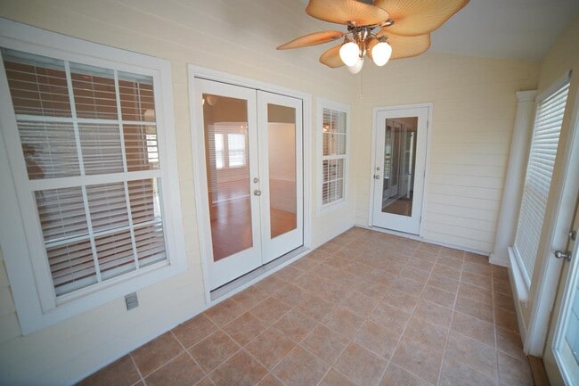 Building Photo - 3204 Gallant Fox Trail