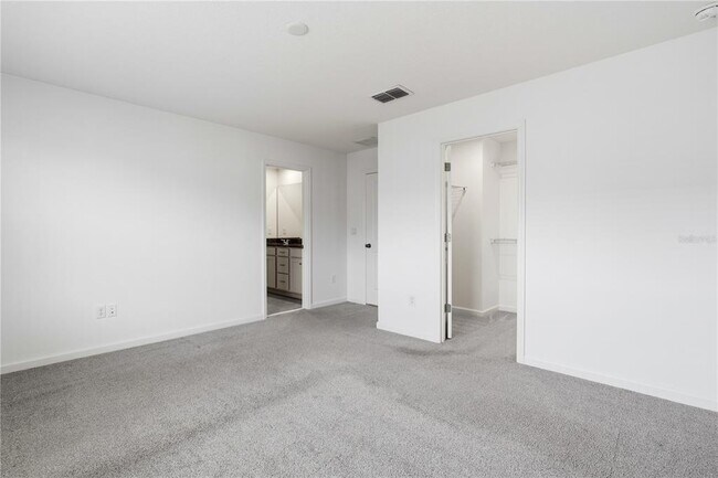 Building Photo - 1124 Lakeshore Breeze Pl