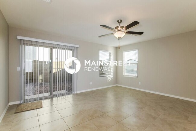 Building Photo - 3 Bedroom Pet-Friendly Home in Phoenix, AZ...