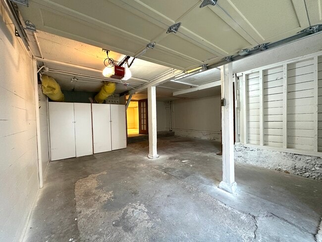 Building Photo - 285 12th Ave