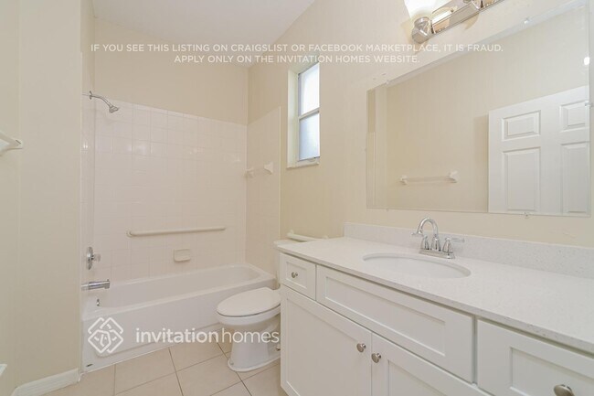 Building Photo - 1934 Magical Ln