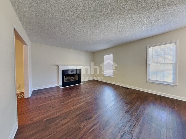 Building Photo - 6012 Eaglesfield Dr