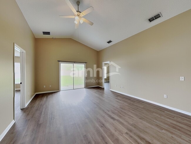 Building Photo - 227 Sikes Ct