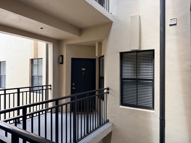 Building Photo - 707 Westpark Way
