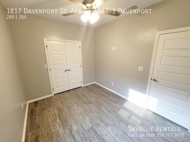 Building Photo - 1817 Davenport St