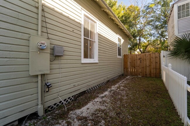 Building Photo - 69 M L King Ave