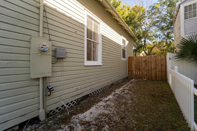 Building Photo - 69 M L King Ave