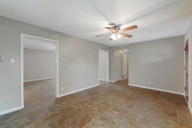 Building Photo - 8301 Franwood Ln