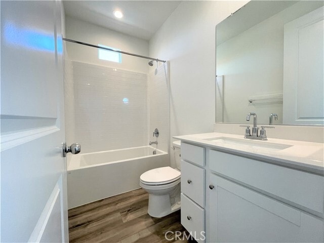 Building Photo - 152 Sawbuck