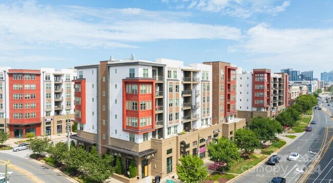 Building Photo - 145 New Bern St
