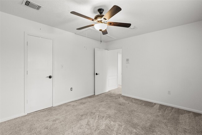 Building Photo - 13206 Chriswood Dr