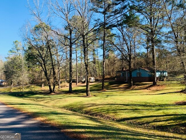 Building Photo - 32 N Cove Dr