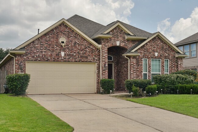 Building Photo - 2232 Ivy Wall Dr