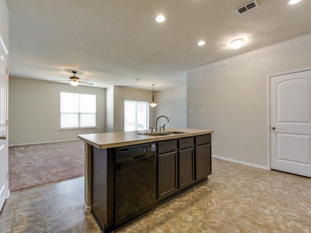 Building Photo - 9101 Benevolent Ct