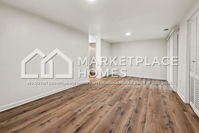 Building Photo - 1200 Mohican Trail