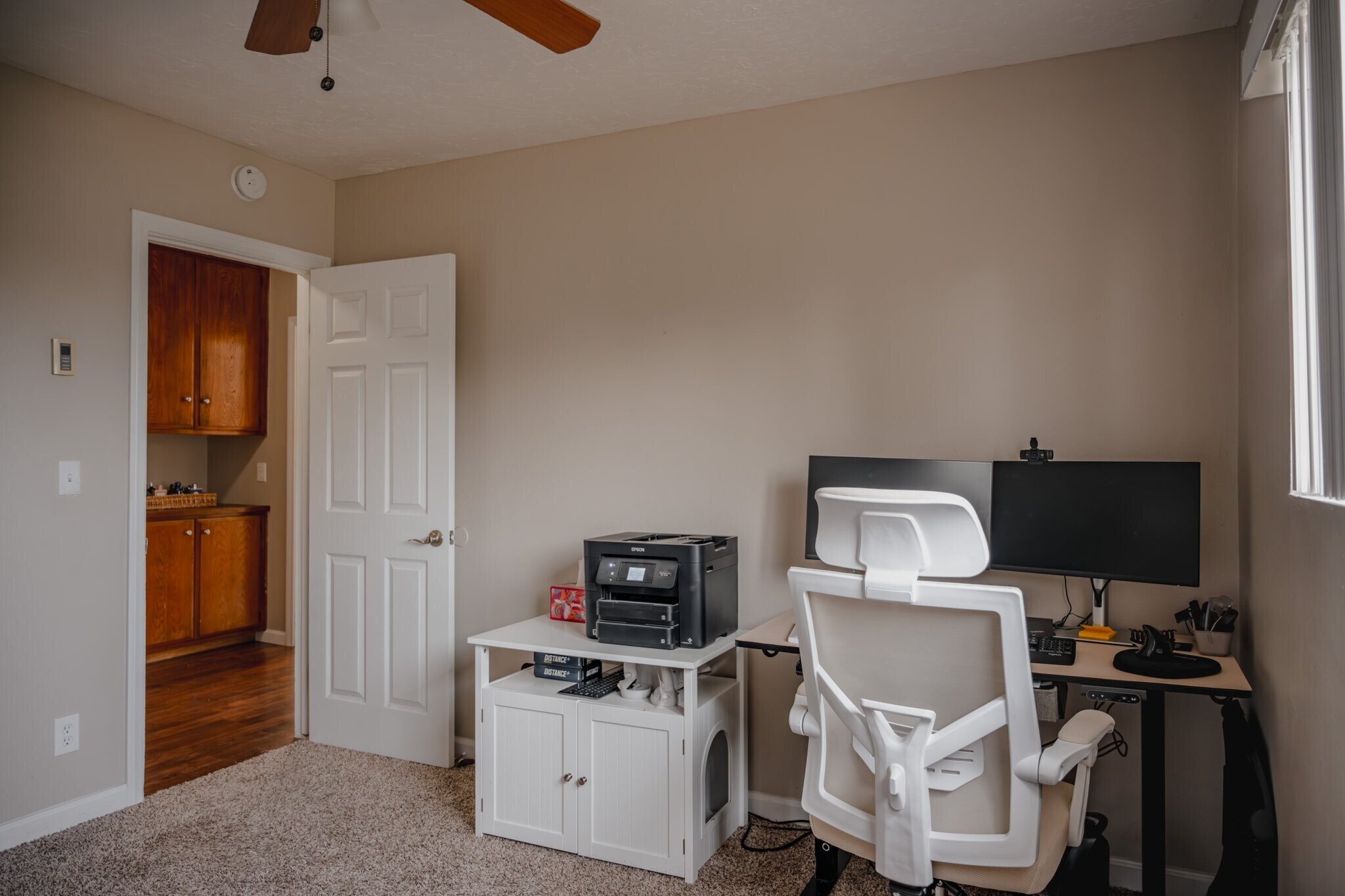 Building Photo - 340 Moss St