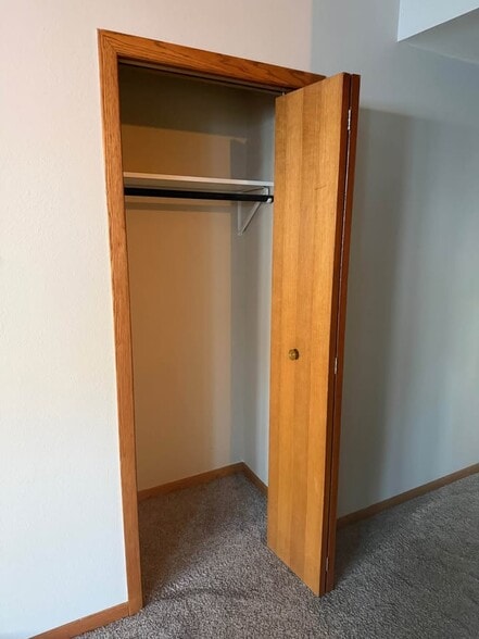 Building Photo - 320 Washington St