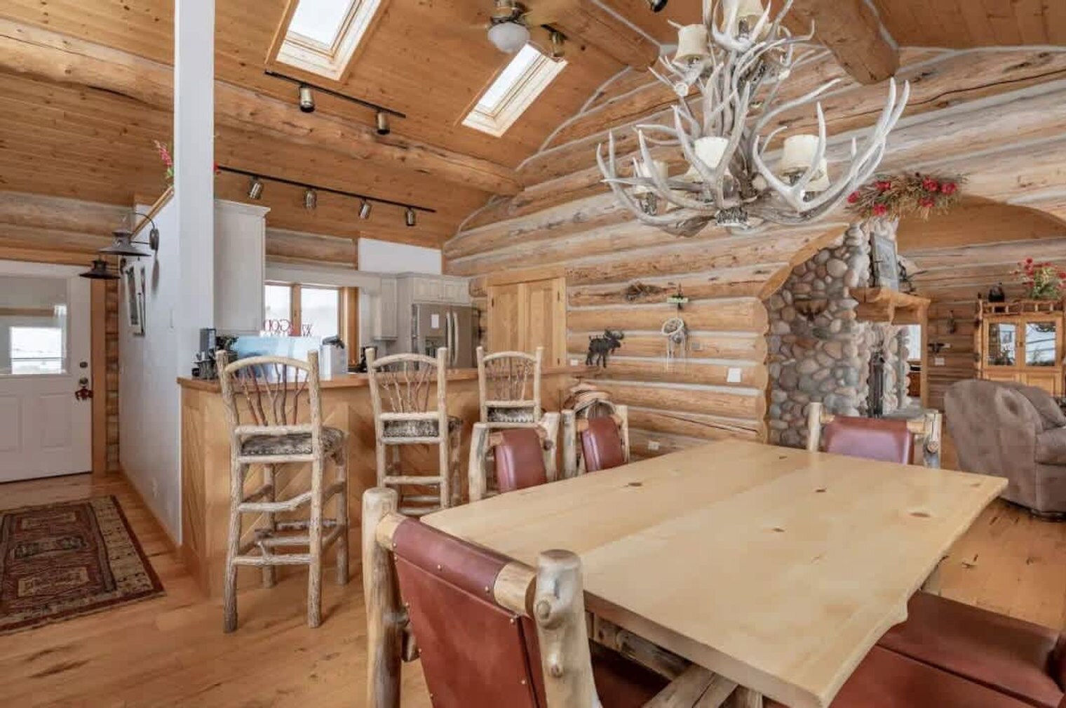 Building Photo - 10455 Rammell Mountain Rd