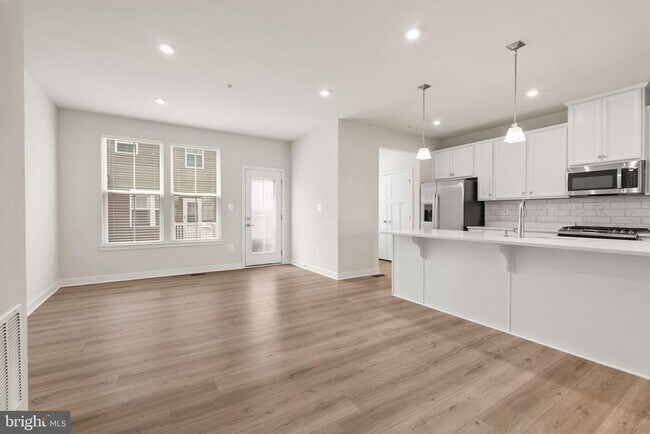 Building Photo - 5507 Greenpoint Ln