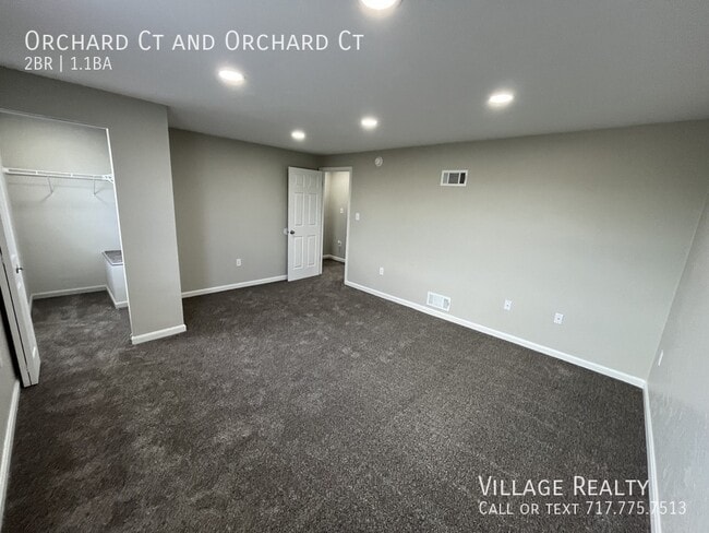 Building Photo - 306 Orchard Ct