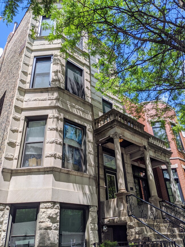 905 S. Claremont St - Building Exterior - Harris Point Chicago