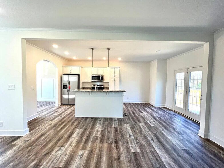 Building Photo - 122 Ted's Trail