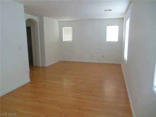 Building Photo - 5510 Avent Ferry St