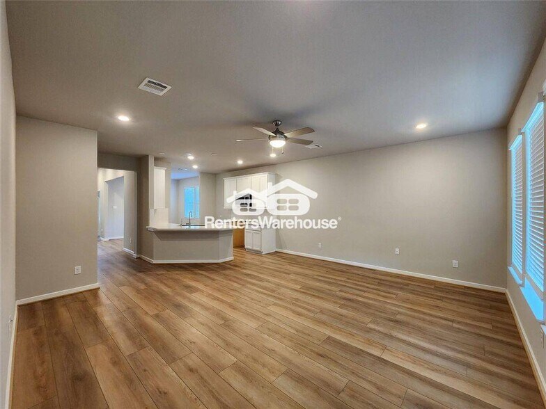 Building Photo - 19014 Whitehaven Bend Ln