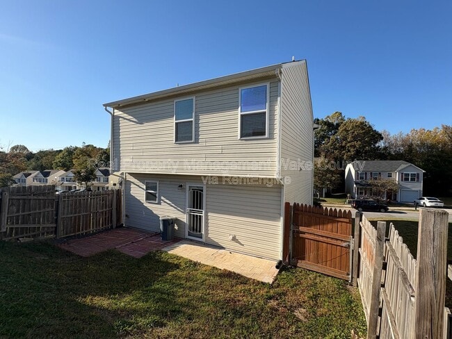 Building Photo - 1209 Sweetgrass St