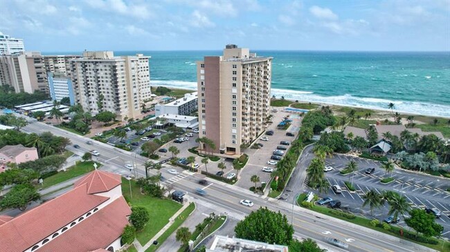 Building Photo - 2121 S Ocean Blvd