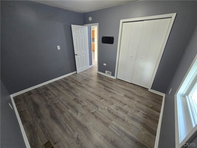 Building Photo - 2802 Lemoyne Ave