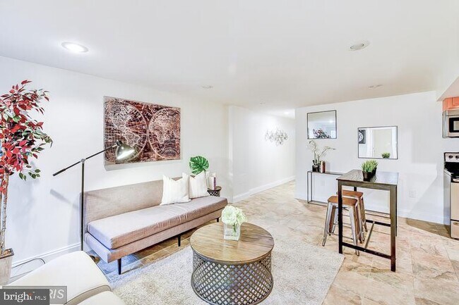 Building Photo - 31 T St NW