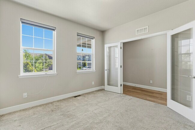 Building Photo - 13541 Waterthrush St